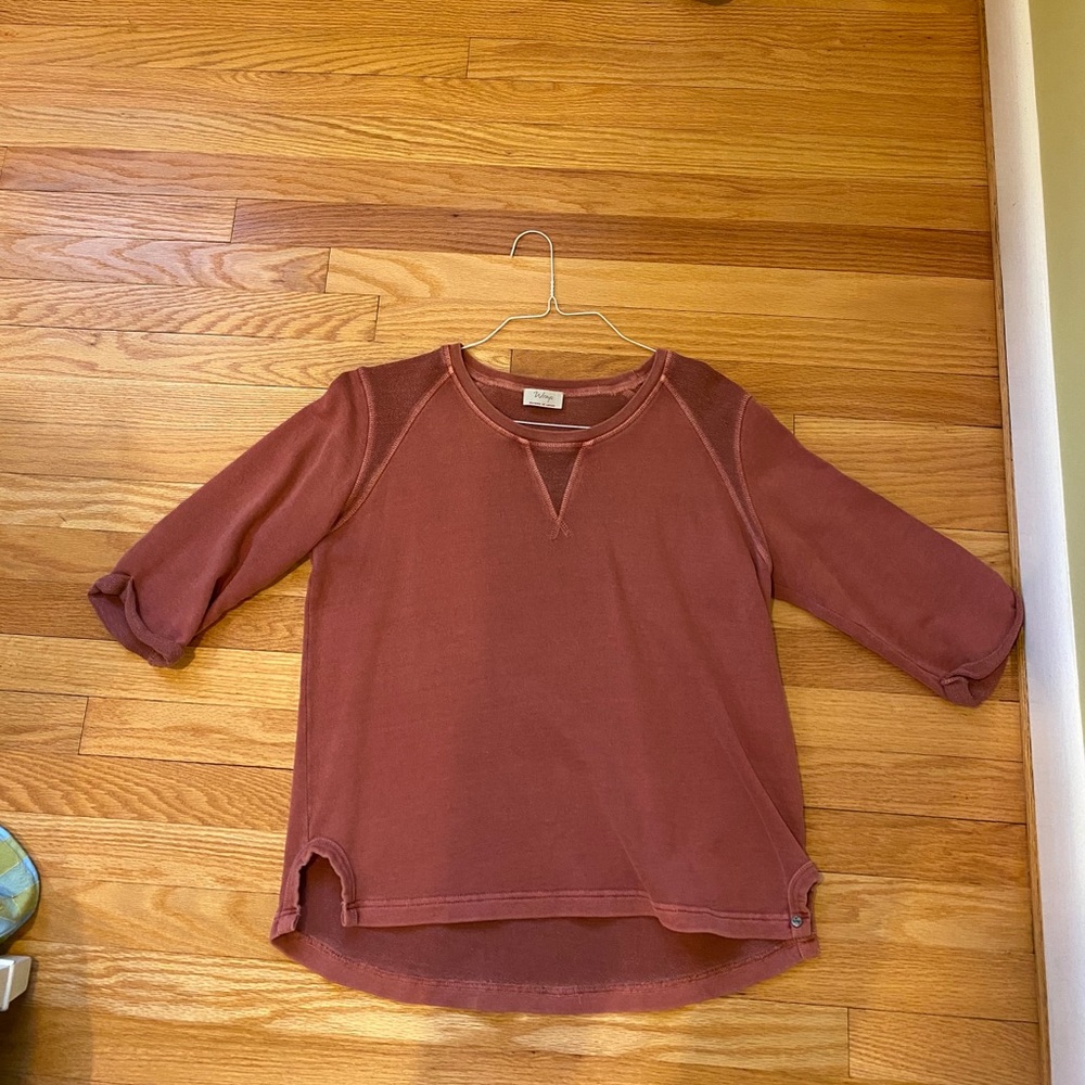Wrap London Nantucket Red Sweater/Sweatshirt